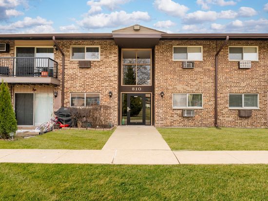 810 E Old Willow Rd APT 209, Prospect Heights, IL 60070
