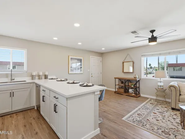 4756 E MORELAND Street, Phoenix, AZ 85008