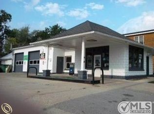 6756 Lincoln St, North Branch, MI 48461