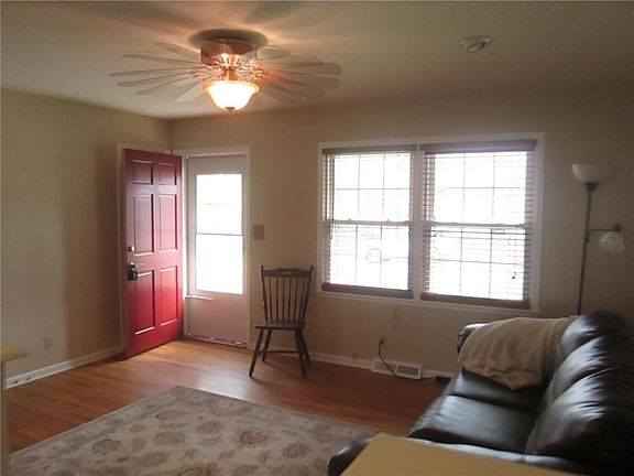 5th image of 16000 E 25th St S