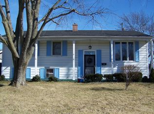 120 Chase Dr, Crown Point, IN 46307