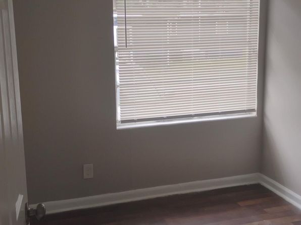 jacksonville-florida-154636371 picture