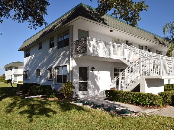 2nd image of 2800 Indian River Blvd