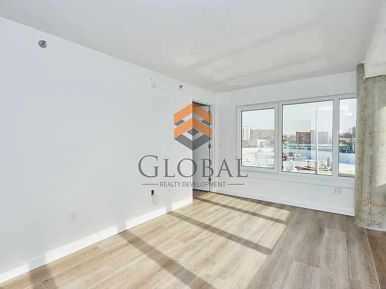 790 Allerton Ave #306 — Photo 11