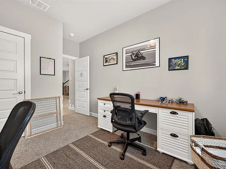 7211 Colwyn Bay Trl — Photo 33