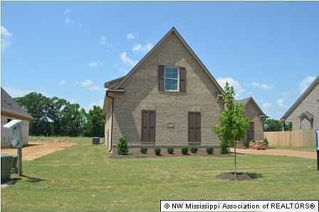 2nd image of 6776 Aquila Cir