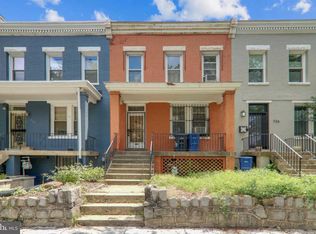 734 13th St SE, Washington, DC 20003