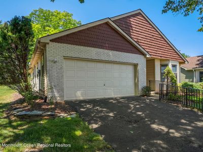 46 Peasley Drive, Marlboro, NJ, 07746