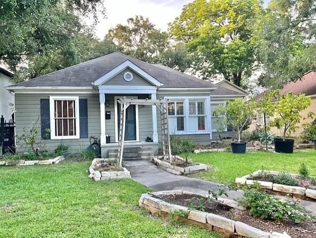 1st image of 2514 Southgate Blvd