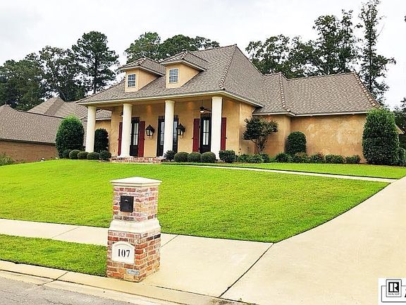2nd image of 107 Versailles Blvd