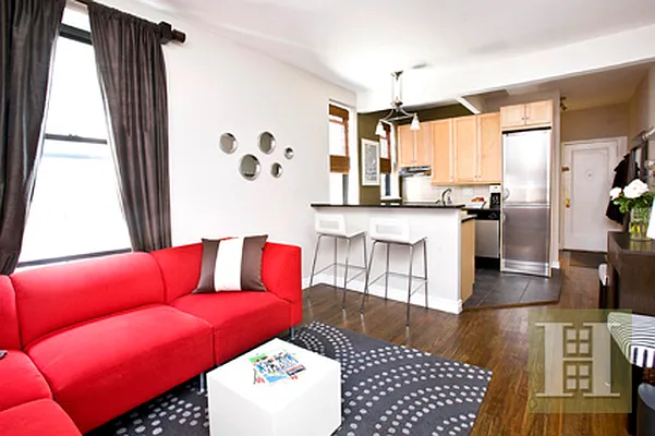 Sold by Halstead Real Estate | media 22