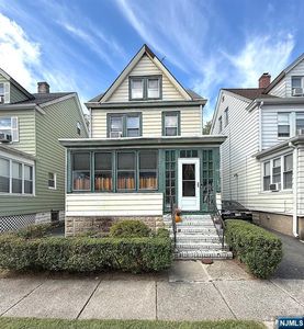 19 Telford St, East Orange, NJ, 07018
