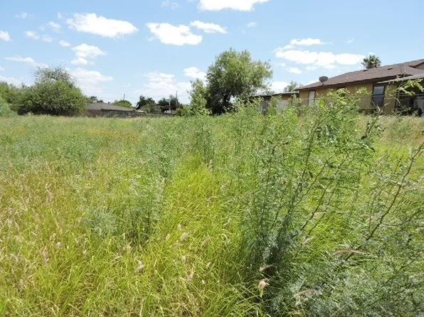 2907 San Luis St, Laredo, TX 78046