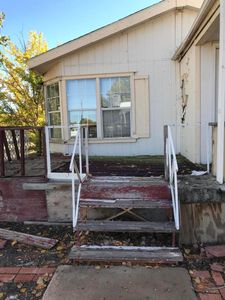2035 Shore Dr, Bosque Farms, NM, 87068