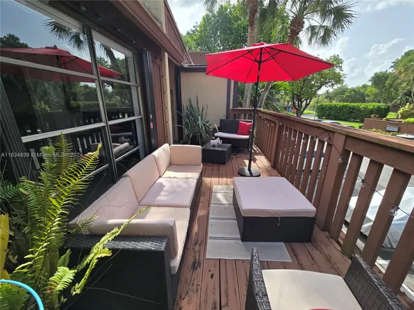 6619 SW 116th Pl APT F, Miami, FL 33173