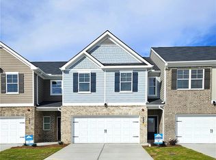 338 Lanier Cir, Woodstock, GA 30189