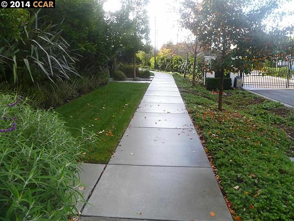 5th image of 124 Del Alba St