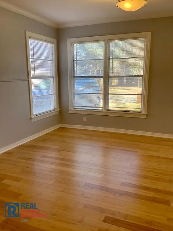 2 bed, 1025 sqft, $1,450 — Photo 4