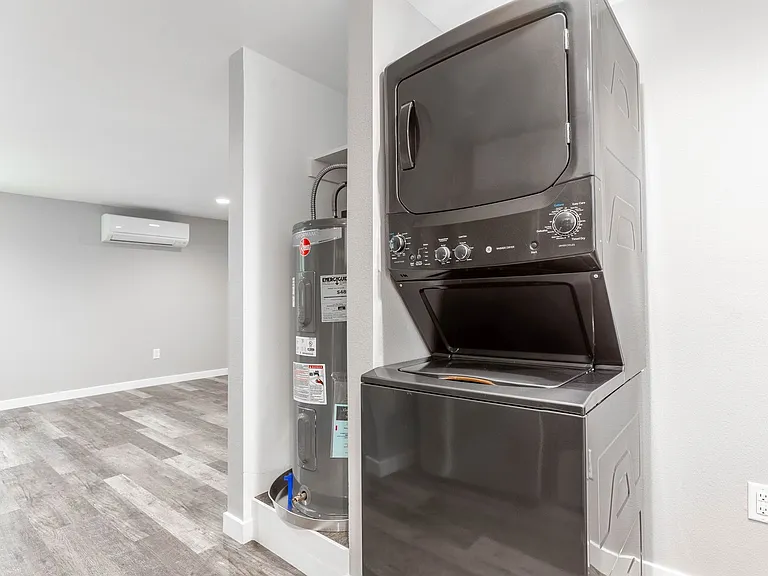 506 Southway Dr — Photo 13