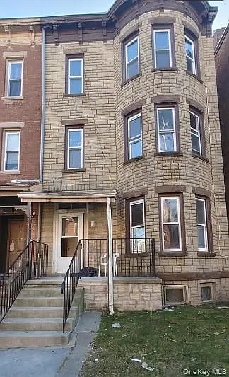 99 Overlook Place photo 1