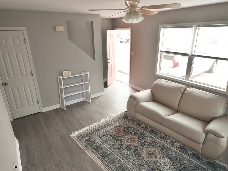 630 S Main St #14 — Photo 5