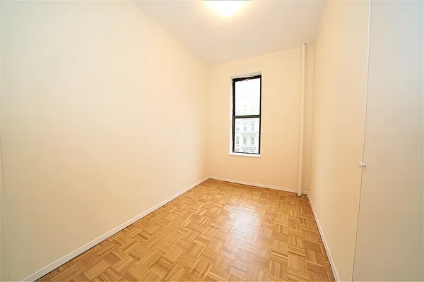 Rented by Corcoran | media 14