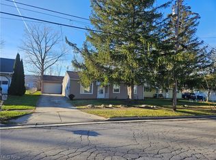 980 Memory Ln, Vermilion, OH 44089