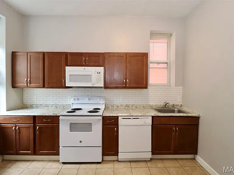 3930 Nebraska Ave #2 — Photo 12
