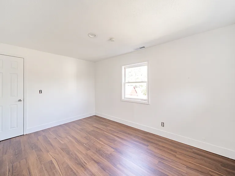 1701 Fletcher Ave #C — Photo 10