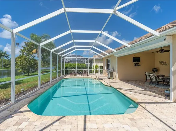 8534 Karina CT, NAPLES, FL 34114