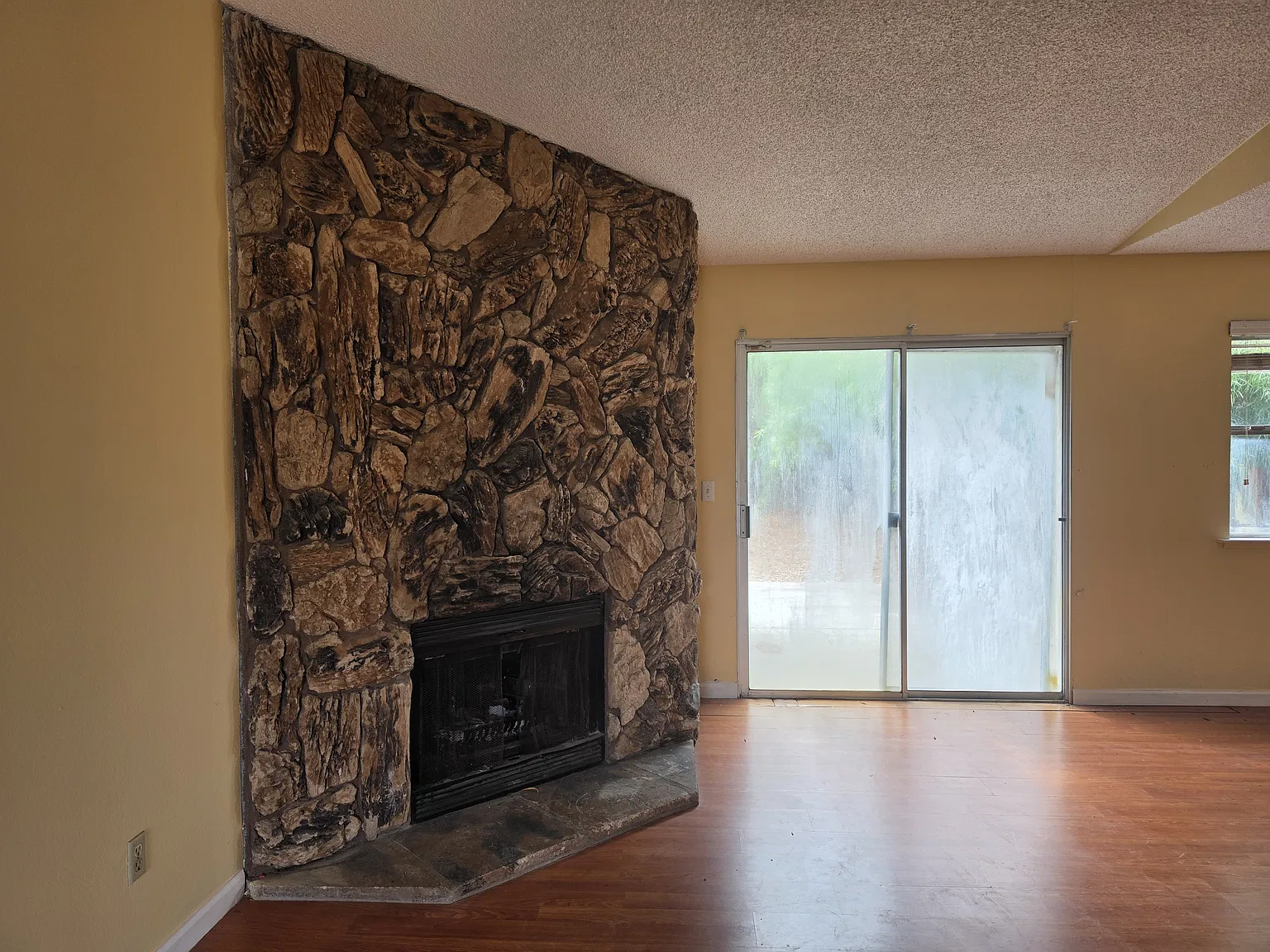 5530 Kevinberg Dr — Photo 2