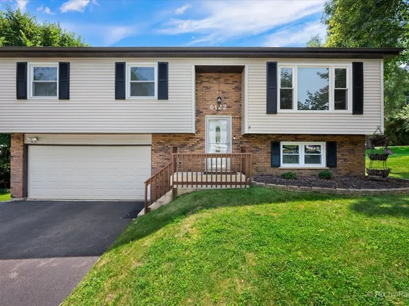 6122 Pleasant View Rd, Cary, IL 60013