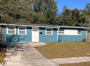 7601 Wycombe Dr N, Jacksonville, FL 32277