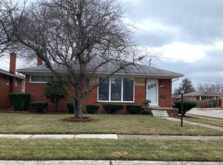 17606 Veronica Ave, Eastpointe, MI 48021