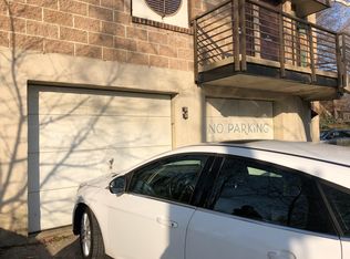 4007 Woodland Ave #B, Philadelphia, PA 19104