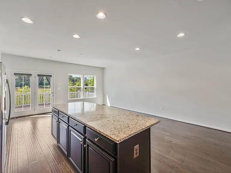 10711 Hinton Way — Photo 21