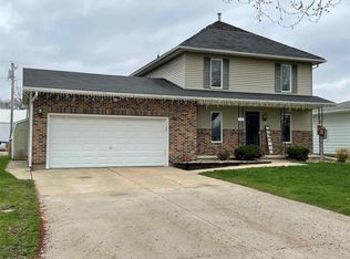 132 14th Ave SE, Independence, IA