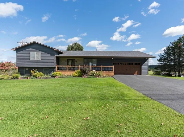 19 S Broad St, Carthage, NY 13619