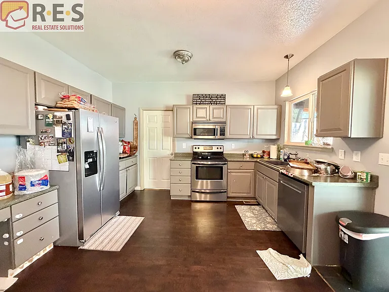 10797 Madison Way — Photo 2