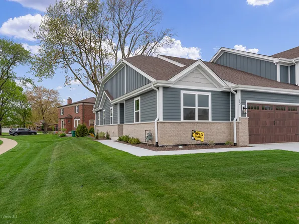 41 Steeple Bend Ln, Evergreen Park, IL 60805