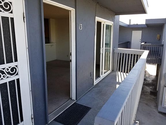 2nd image of 2111 Spray St Unit 13