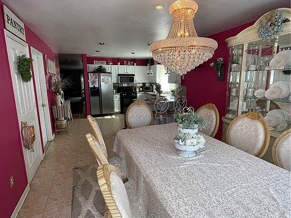 3rd image of 23 Jordan Ln