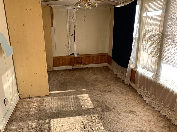 2nd image of 708 N 1st Ave