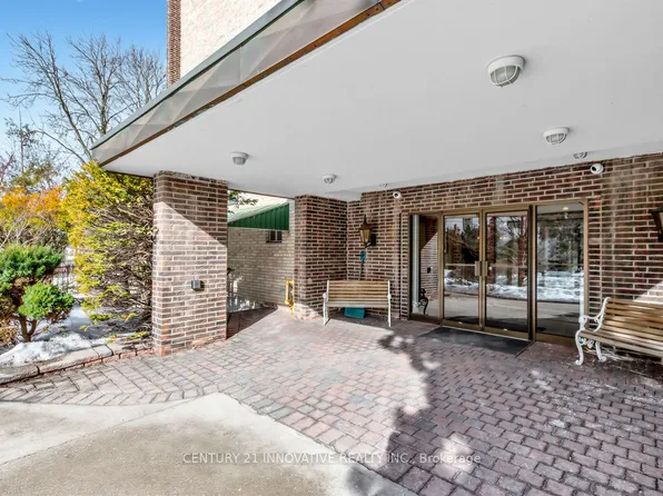 67 Richmond St Unit 504, Richmond Hill, ON L4C 3Y3