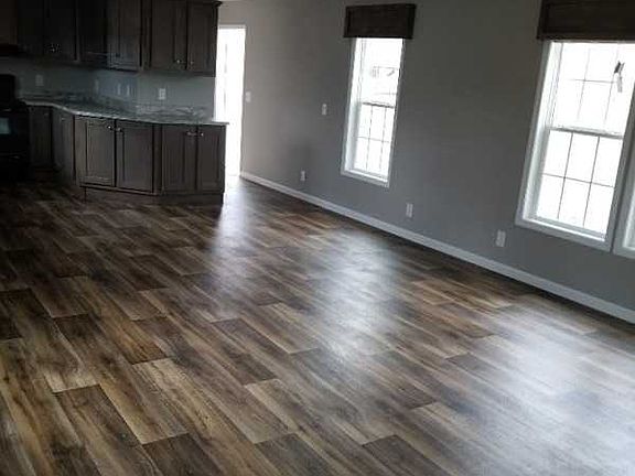 2nd image of 269 Jordanshire Cir