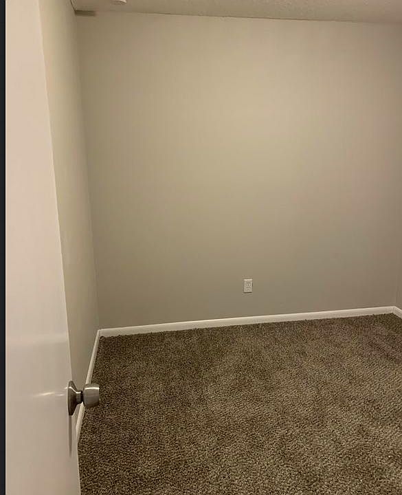 1st image of 345 N 30th St APT 6