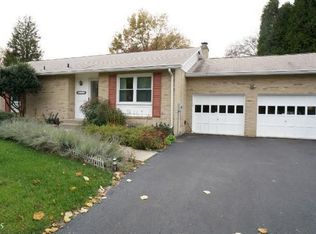 8212 Greenvale Dr, Frederick, MD 21702