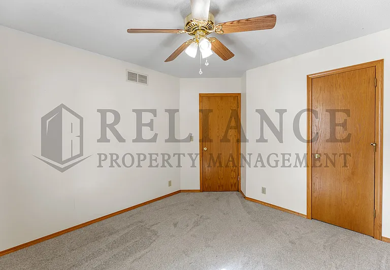 8502 W Westlawn Cir — Photo 21