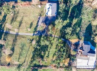 3170 Heller Rd, Oak Harbor, WA 98277