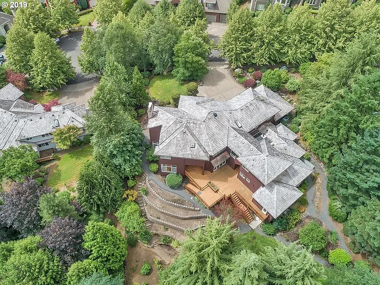 House is close to walking trails